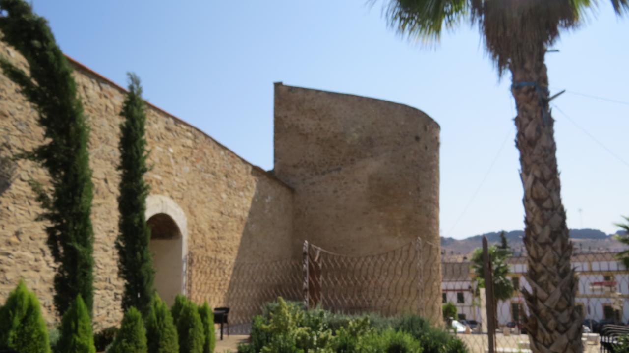 Hotel La Muralla Zafra Exterior photo